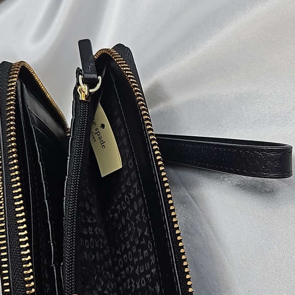 kate spade Grove Street Anita Black Leather Gold Hardware Wallet Clutch Wristlet - Picture 9 of 10